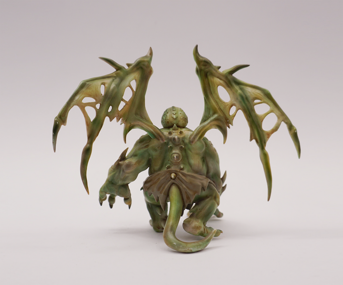 Chaos in Hands Cthulhu Nyarlathotep Garage Kit Models