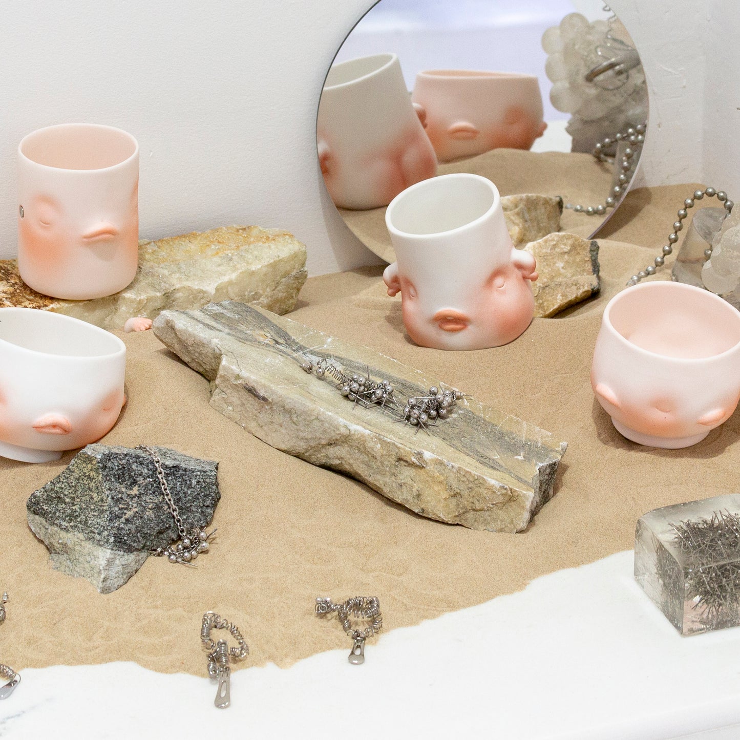 LIUXINYU Planet HUG Porcelain Tableware