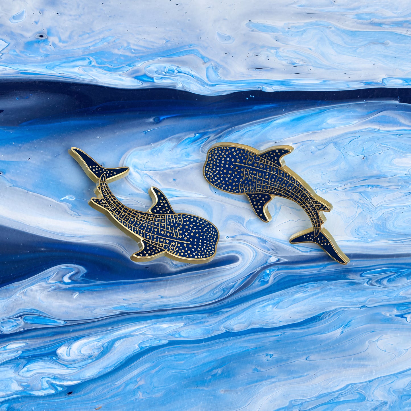 daparo Enamel Pins "Giants of the Deep"