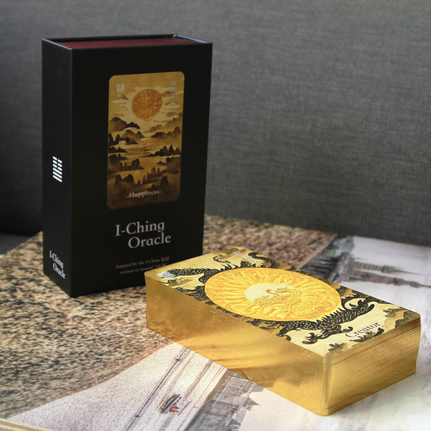 I-Ching Oracle (Change Tarot)