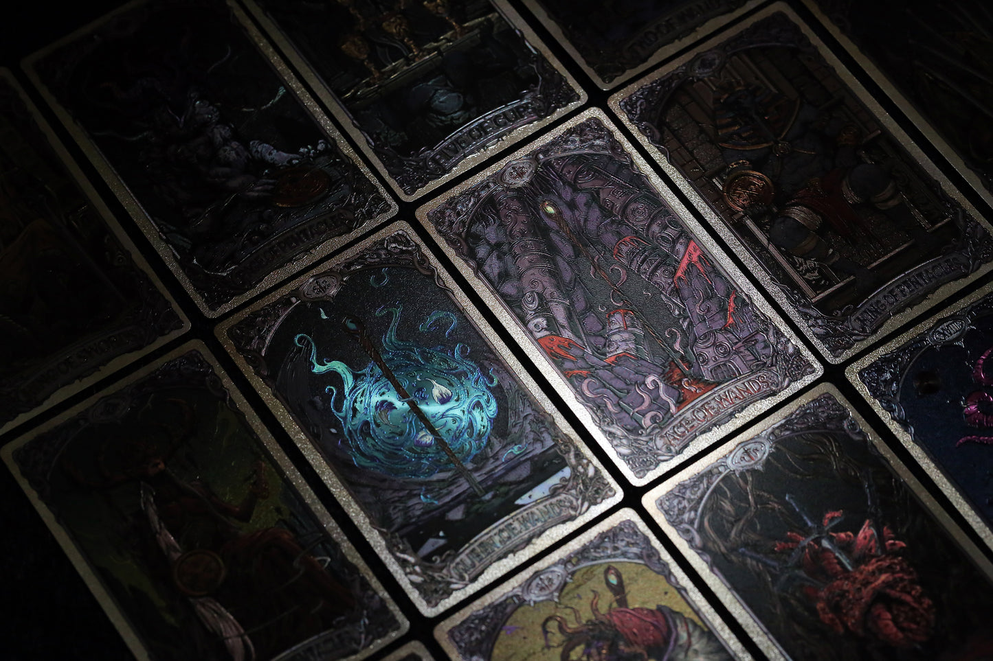 Cthulhu Mythos Comicology (Old Whispers) Tarot