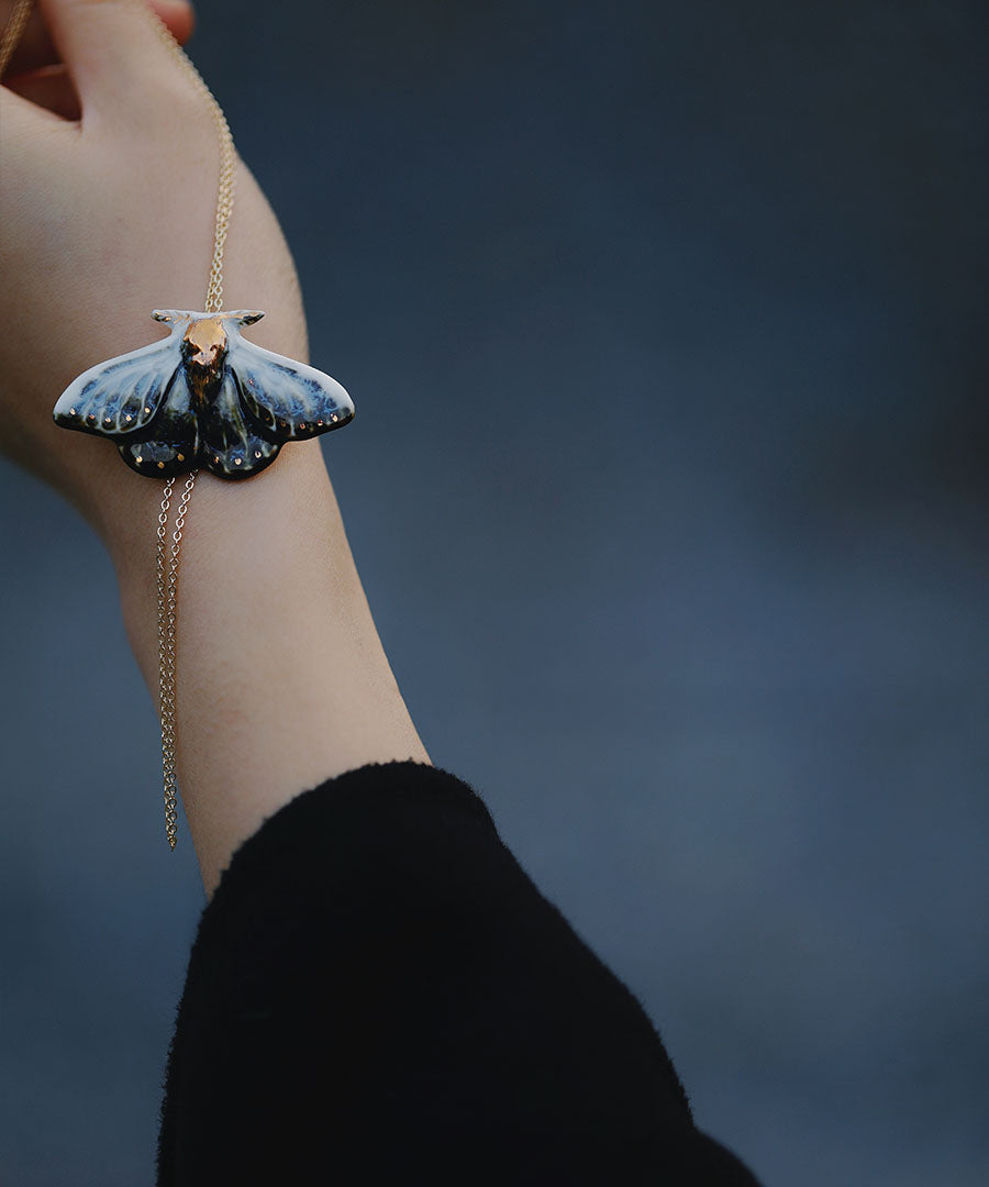 YIHE Ceramic Accessories "Blue Tiger Moth"