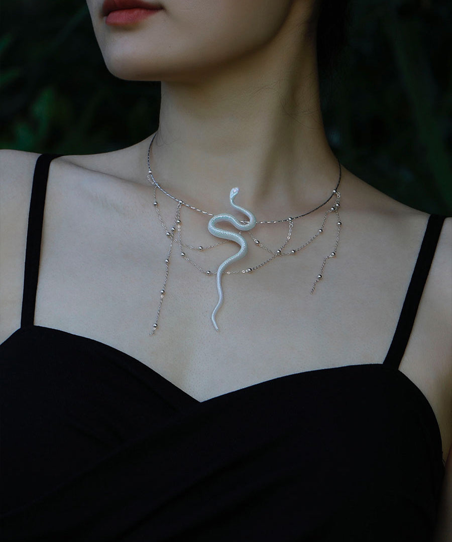 YIHE Ceramic Necklace "White Snake"