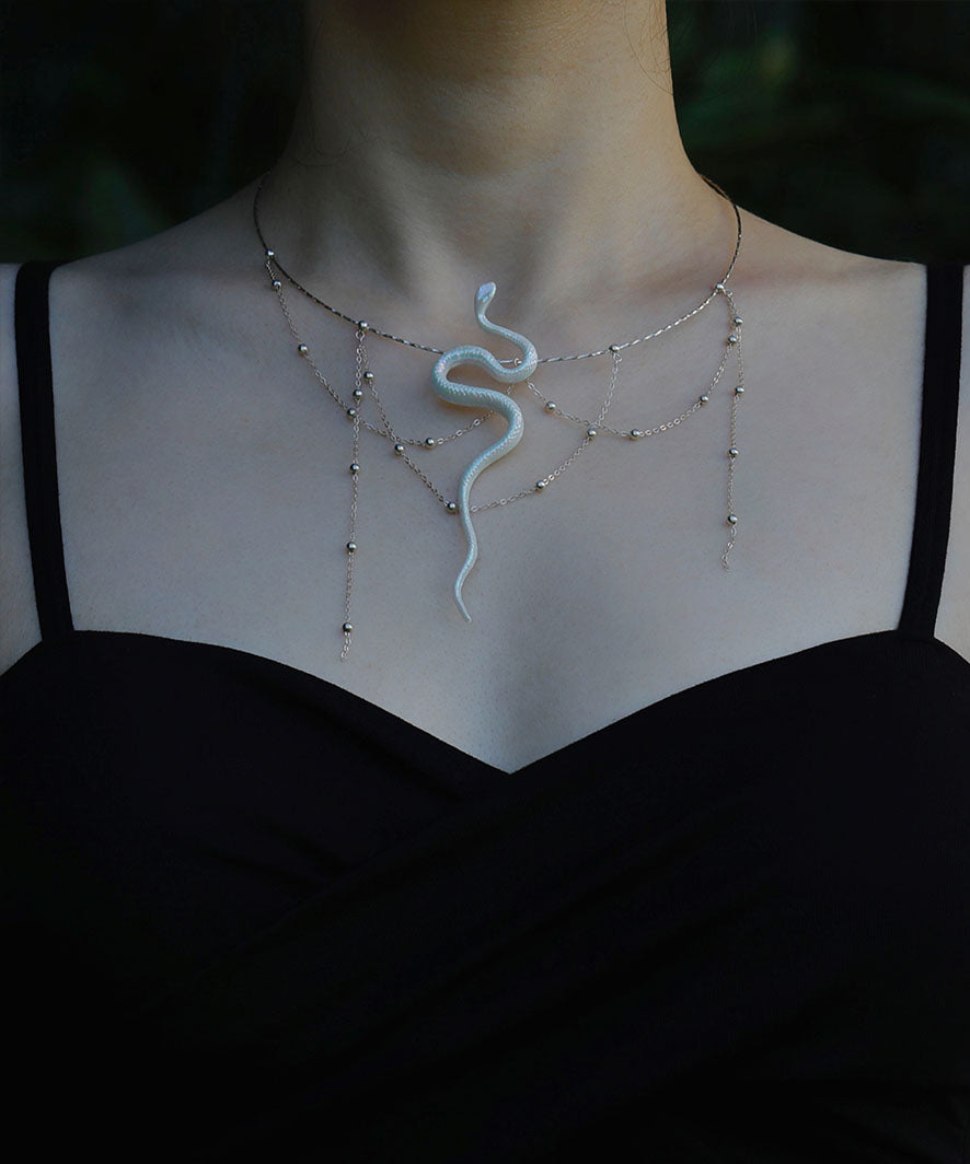 YIHE Ceramic Necklace "White Snake"