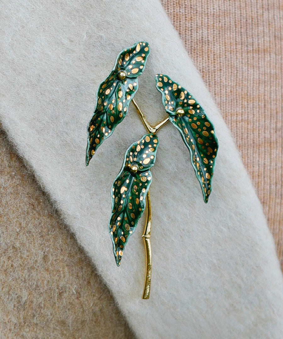 YIHE Ceramic Brooches "Begonia"