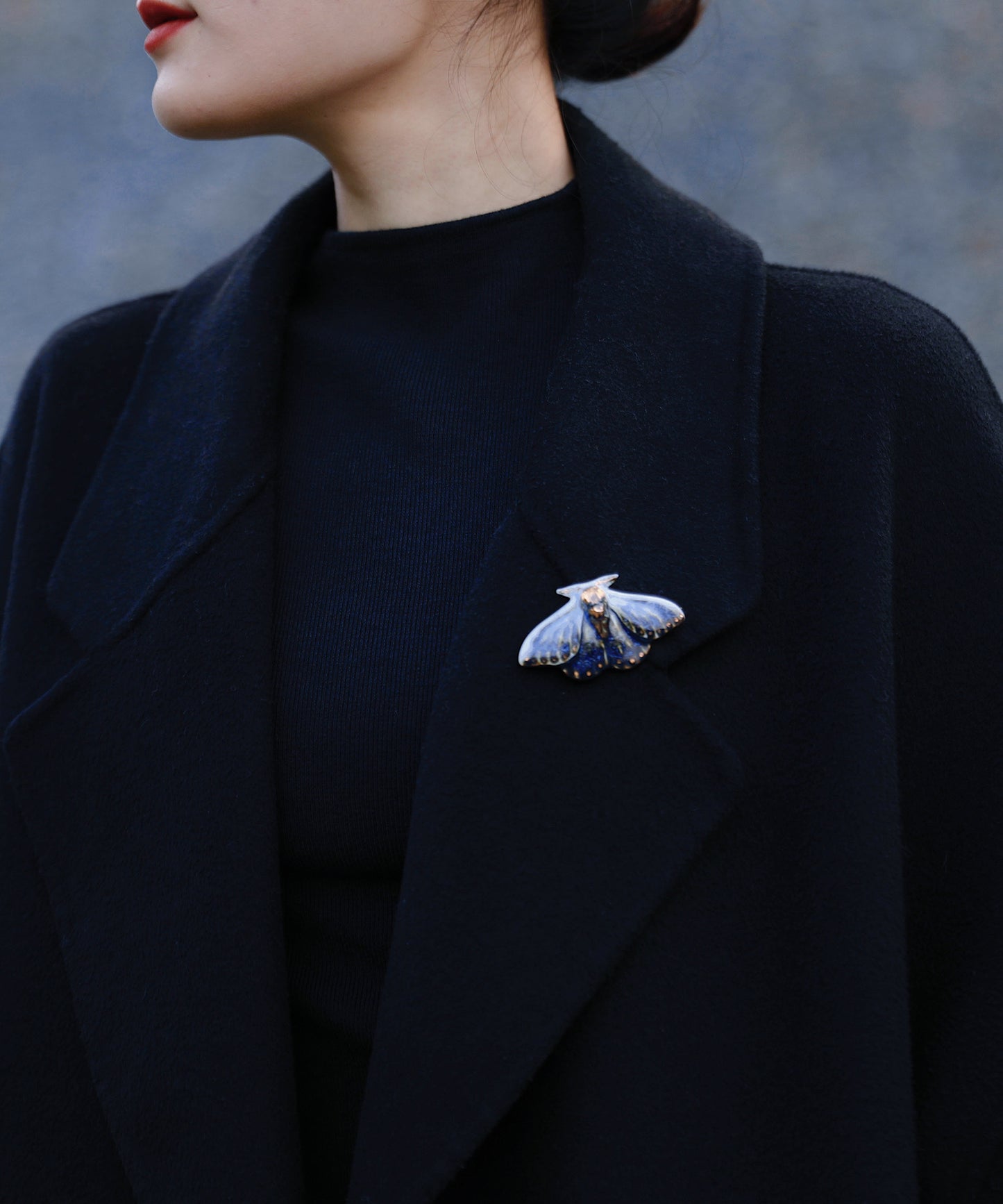 YIHE Ceramic Accessories "Blue Tiger Moth"