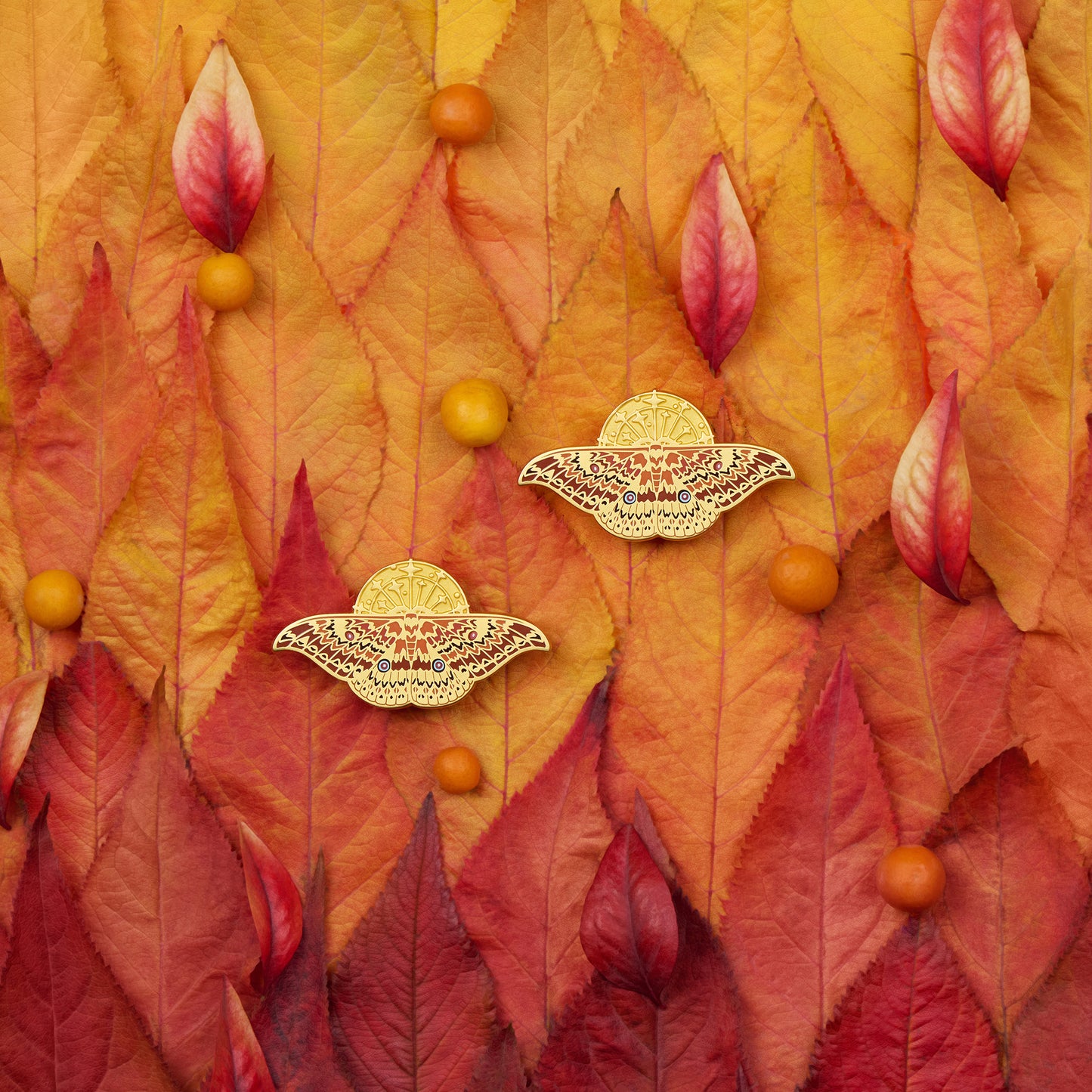 daparo Enamel Pins "Daparo Moon Moth"