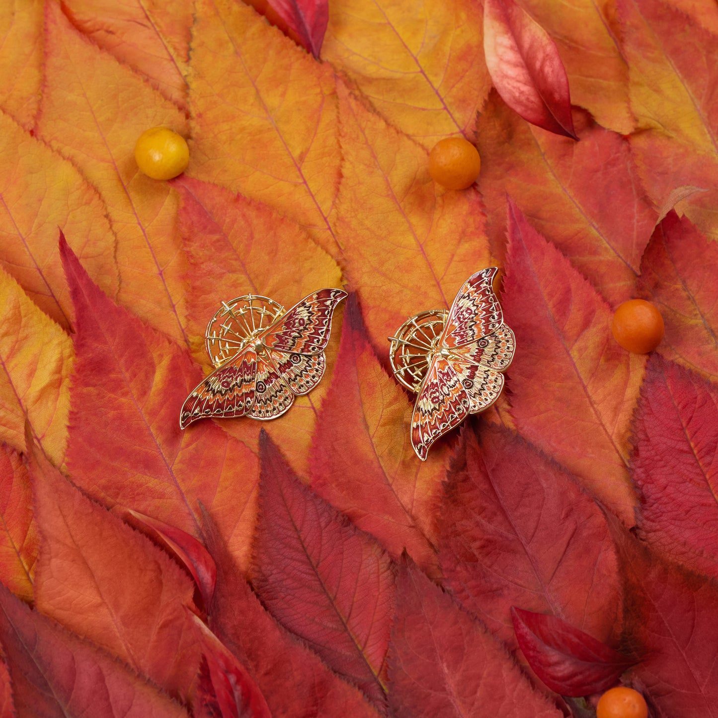 daparo Enamel Pins "Daparo Moon Moth"