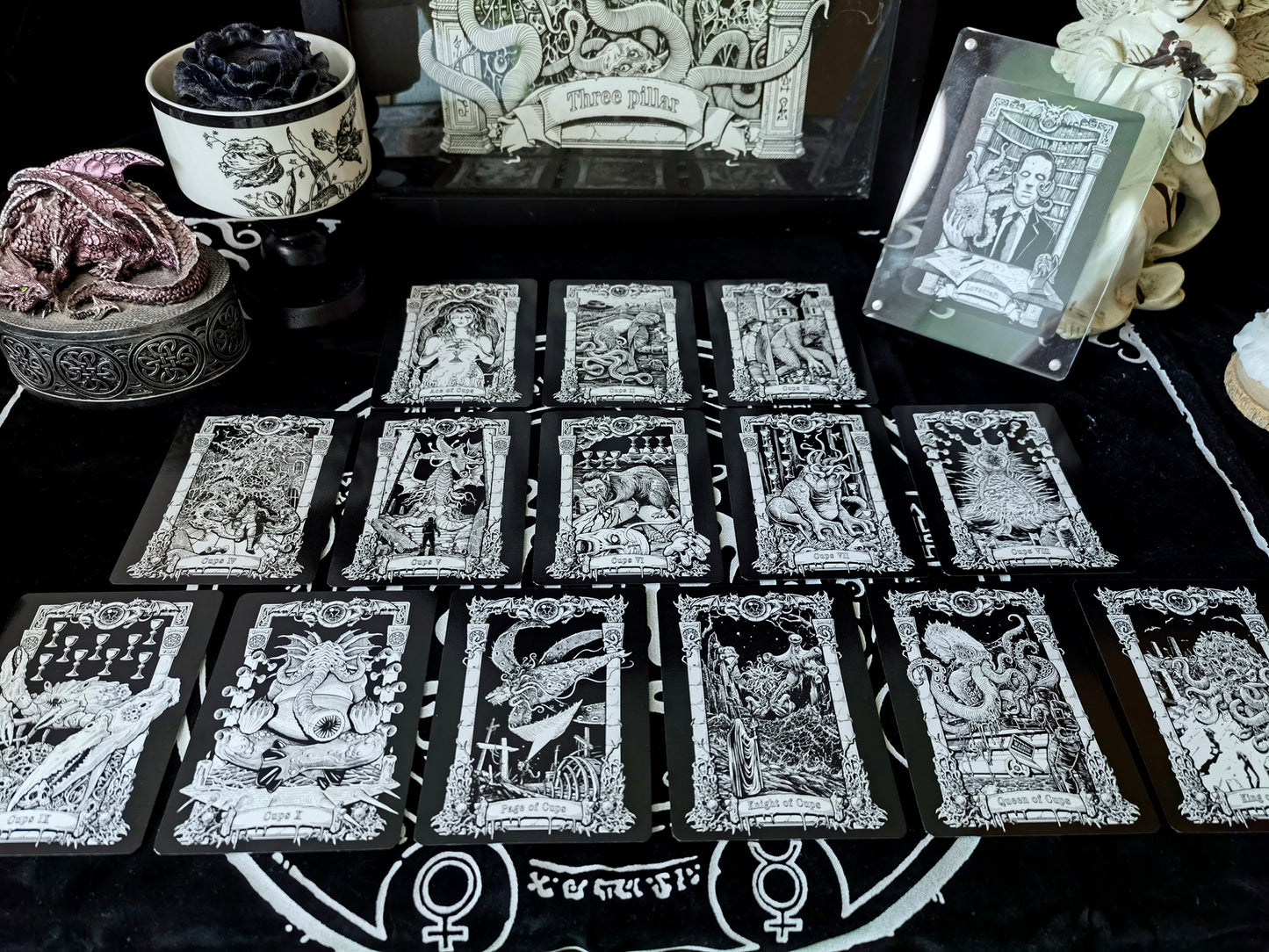 Shadow of Aeons Tarot & Collectible Cards