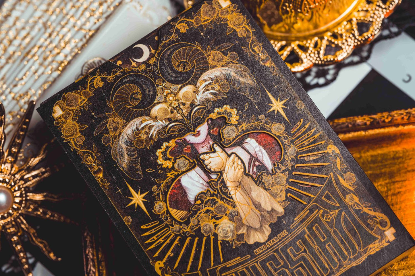 Silence Playing Cards V3: Twins