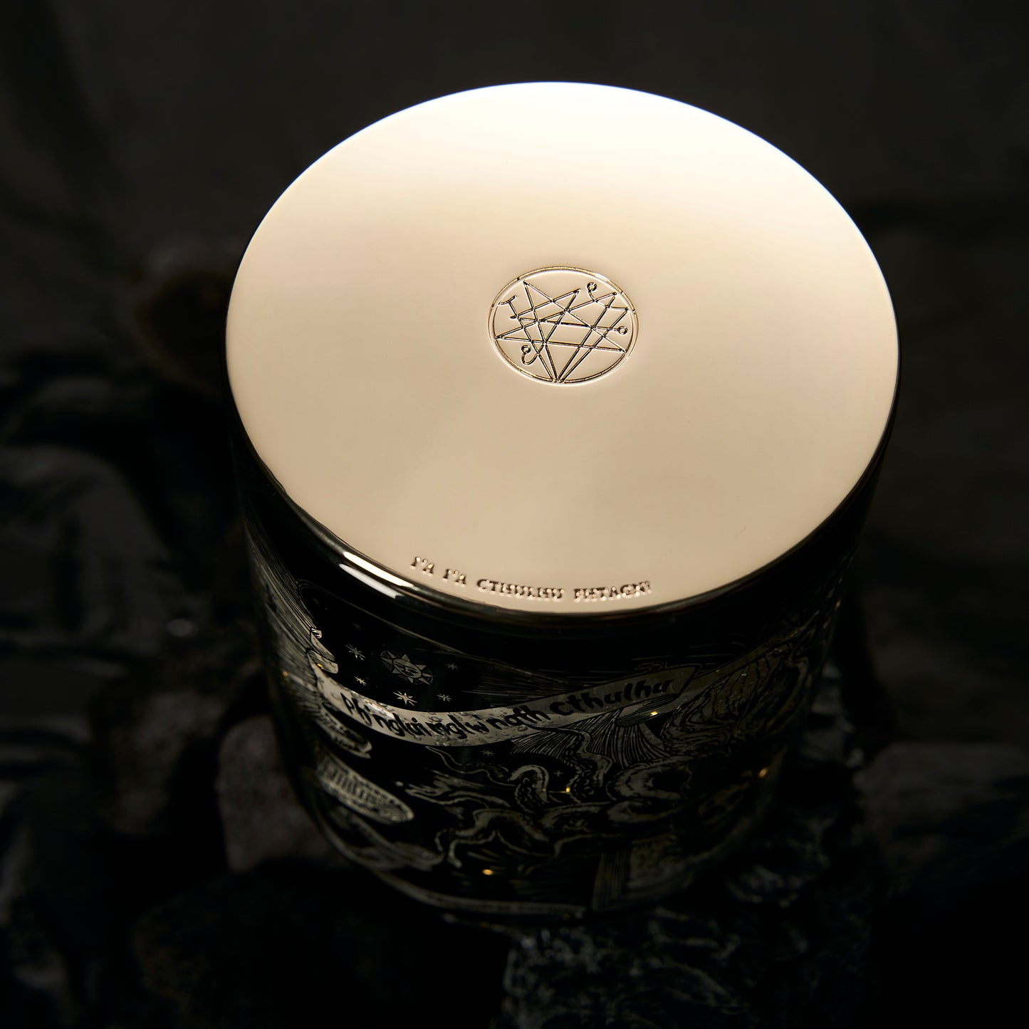 Arkham's Last Glimmer of Hope Cthulhu Light-Up Aroma Candle