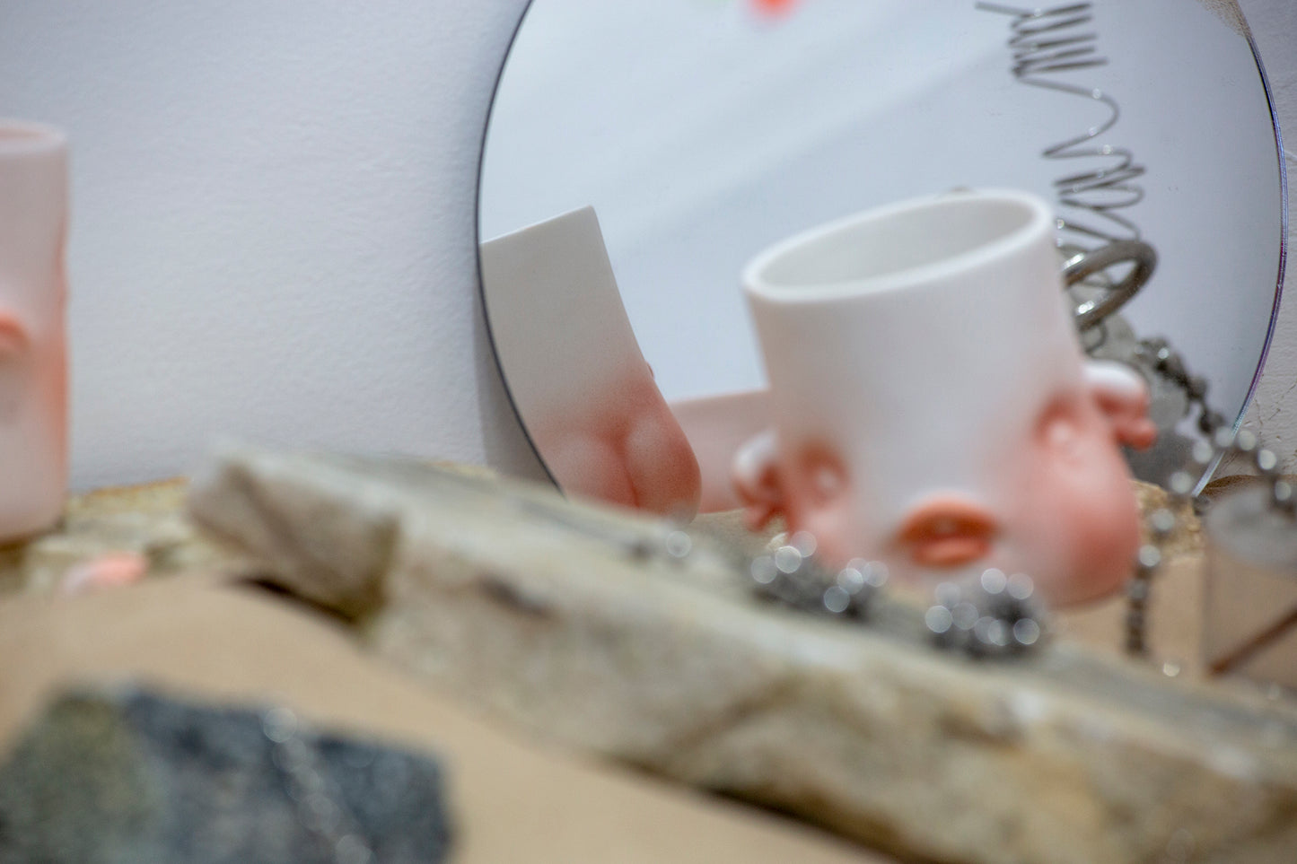 LIUXINYU Planet HUG Porcelain Tableware "puu"