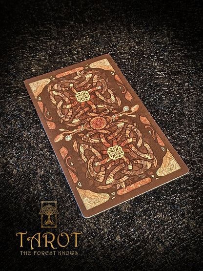 The Forest Knows Tarot