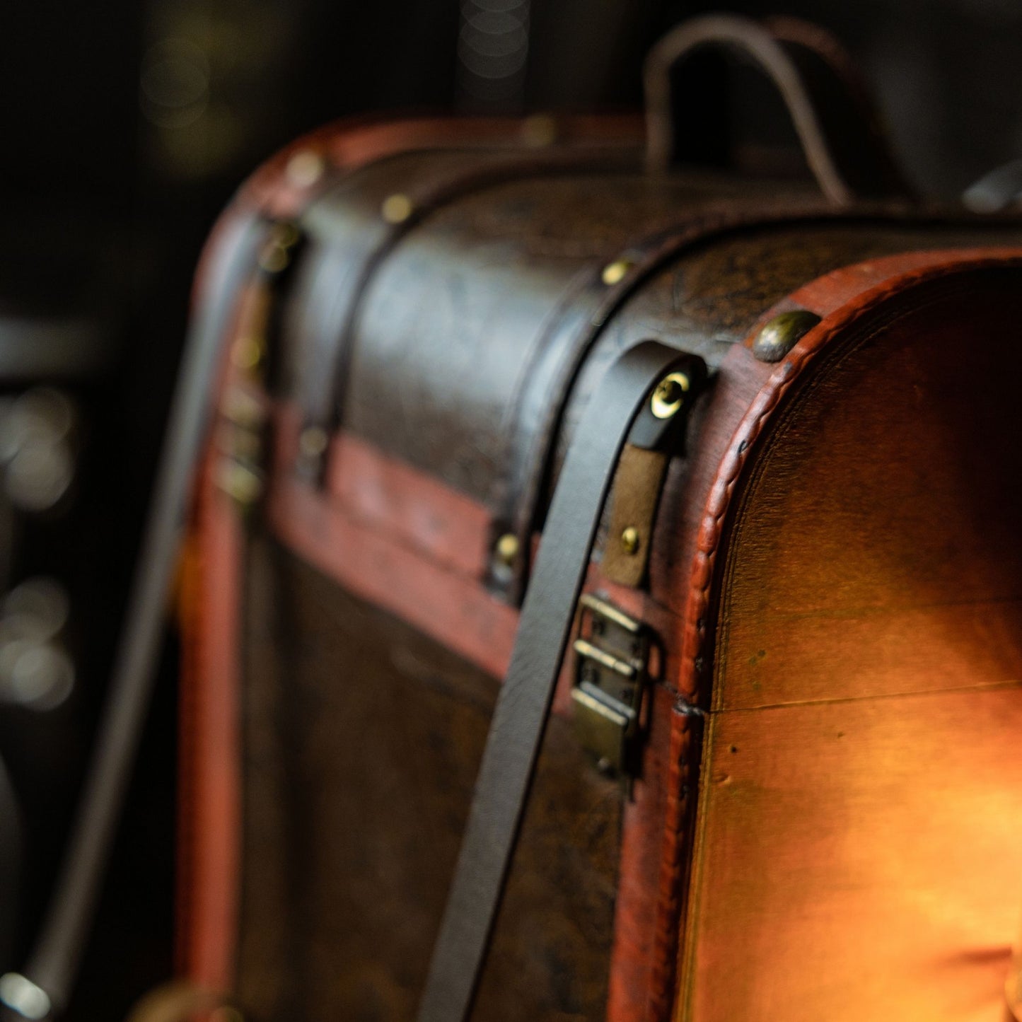 Steampunk Vintage Luggage Backpack | Dashboard Wooden Box Backpack