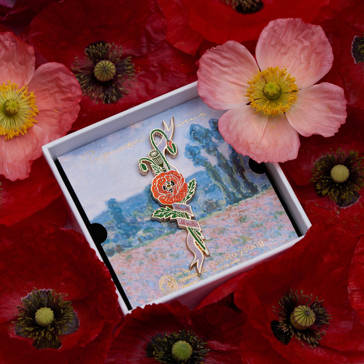 daparo Enamel Pins "Monet's Poppy"