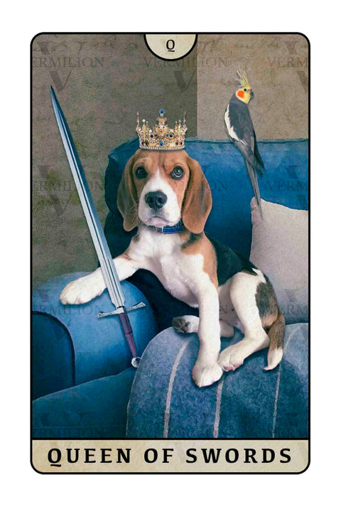 Beagle Dogs Tarot – Queen of Swords