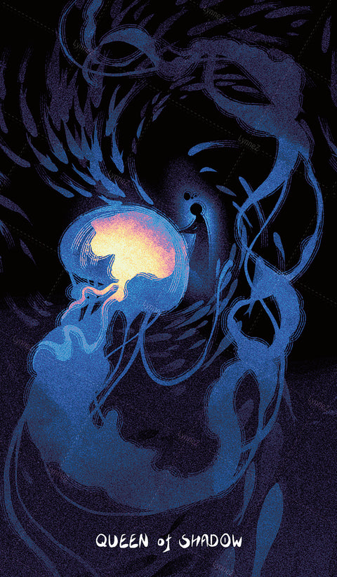 Glimmer Walker Tarot – Queen of Shadow