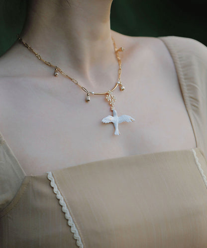 YIHE Ceramic Necklace "Flight of Grace"