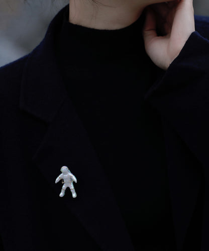 YIHE Ceramic Brooches "Astronaut"