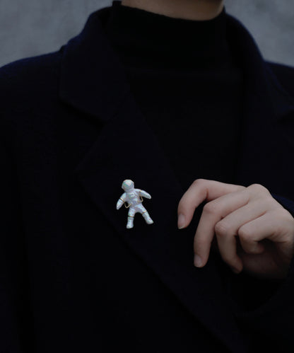 YIHE Ceramic Brooches "Astronaut"