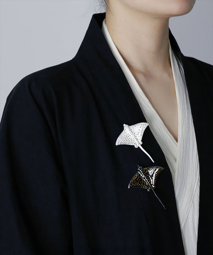 YIHE Ceramic Brooches "Batoids"