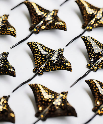 YIHE Ceramic Brooches "Batoids"