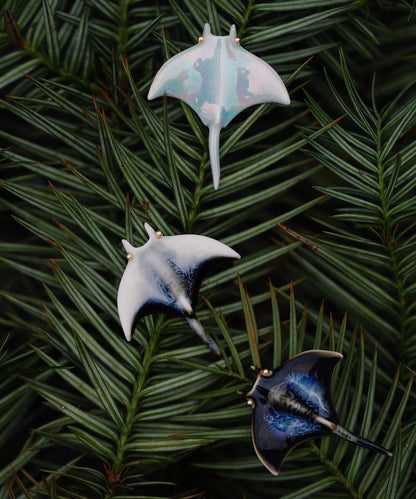 YIHE Ceramic Brooches "Batoids"