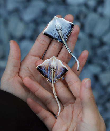 YIHE Ceramic Brooches "Batoids"