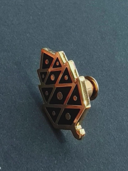 Fanli Enamel Pins "Pinecone"