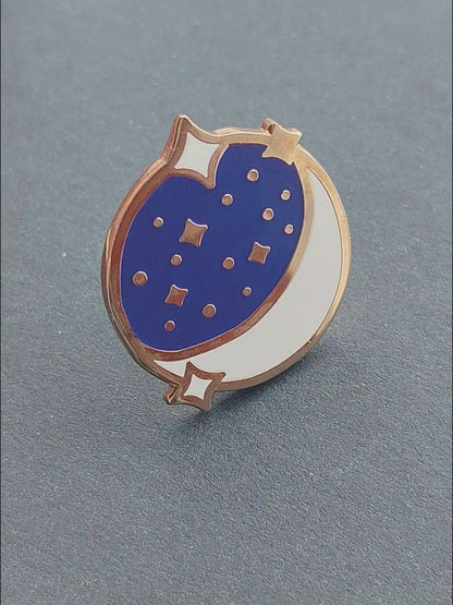 Fanli Enamel Pins "Moon"