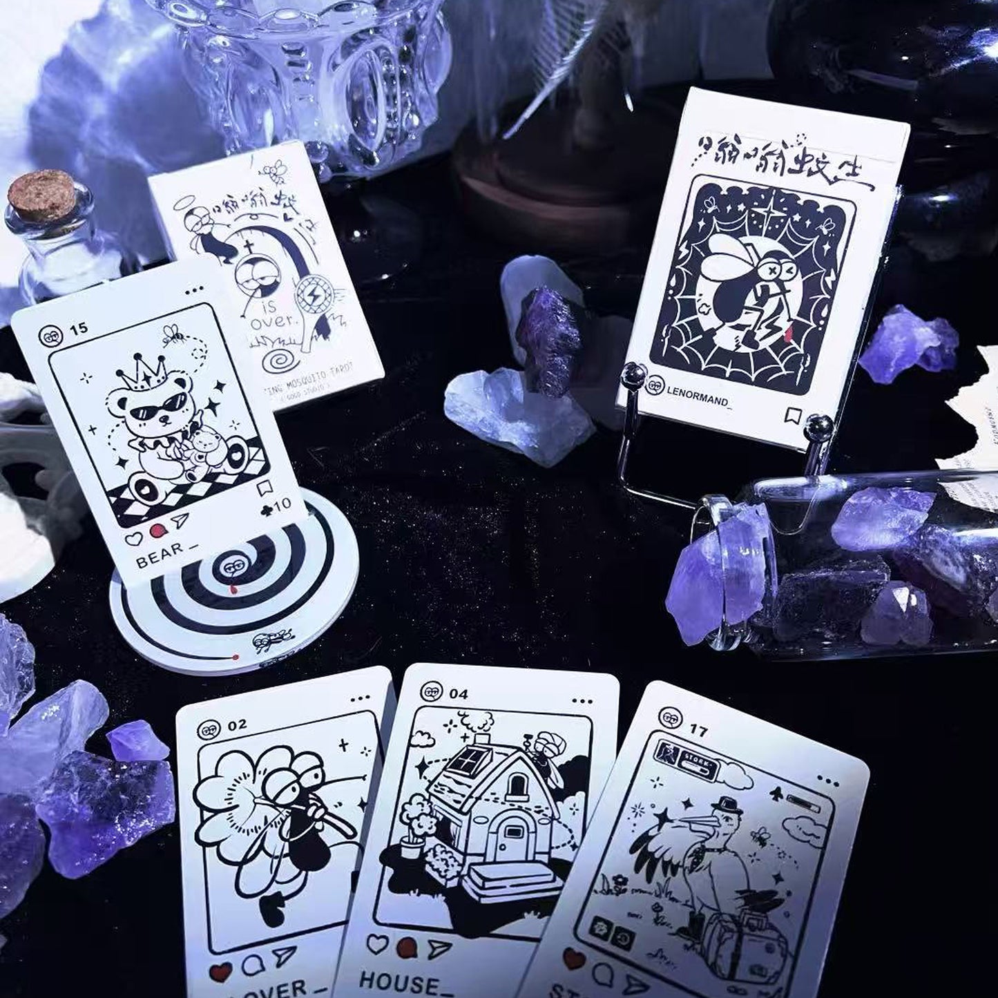 Buzzing Mosquito Tarot & Lenormand