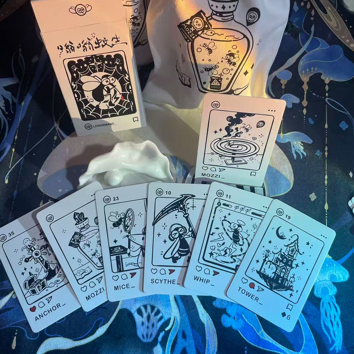 Buzzing Mosquito Tarot & Lenormand