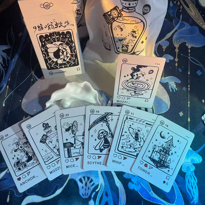 Buzzing Mosquito Tarot & Lenormand