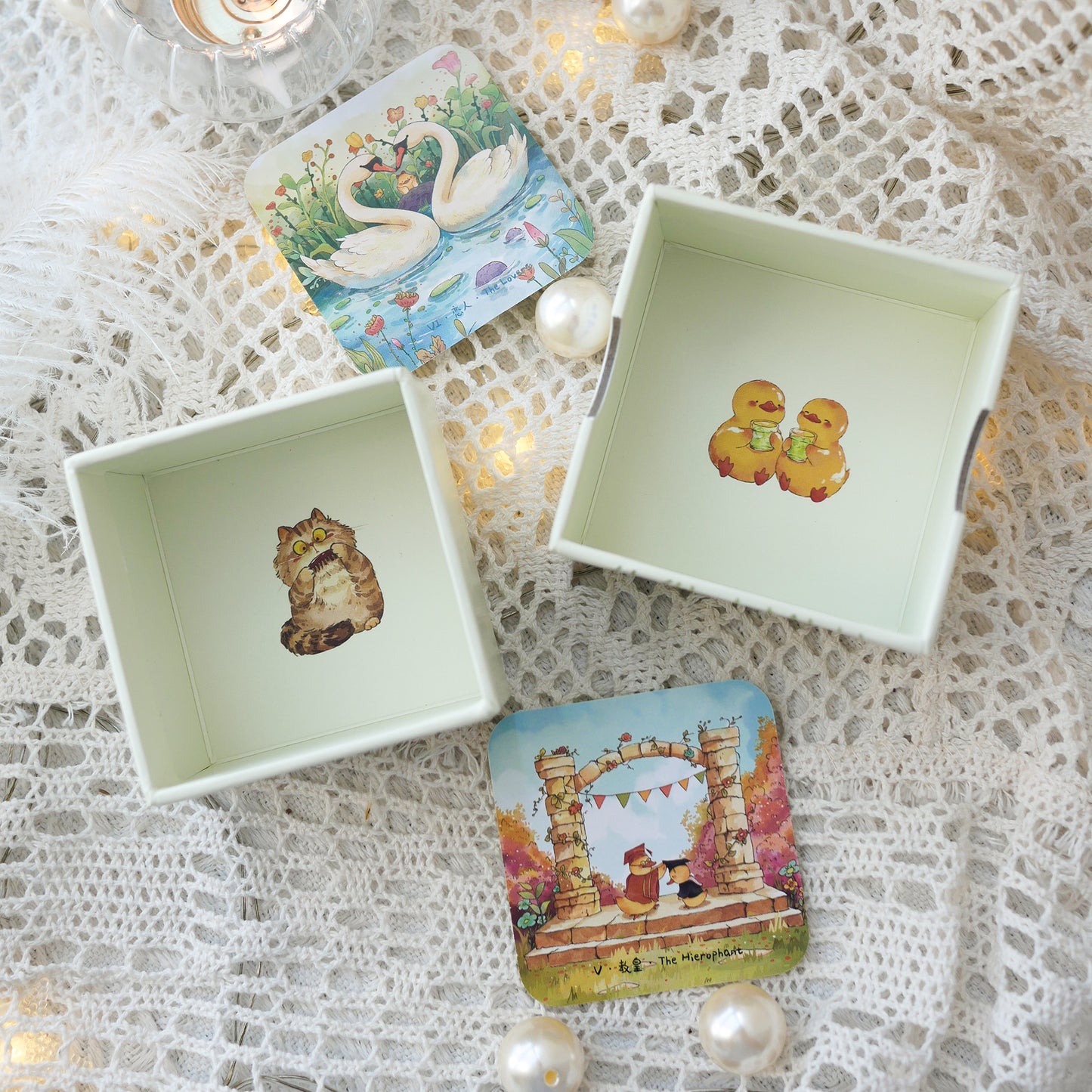 Cleo Duck Tarot