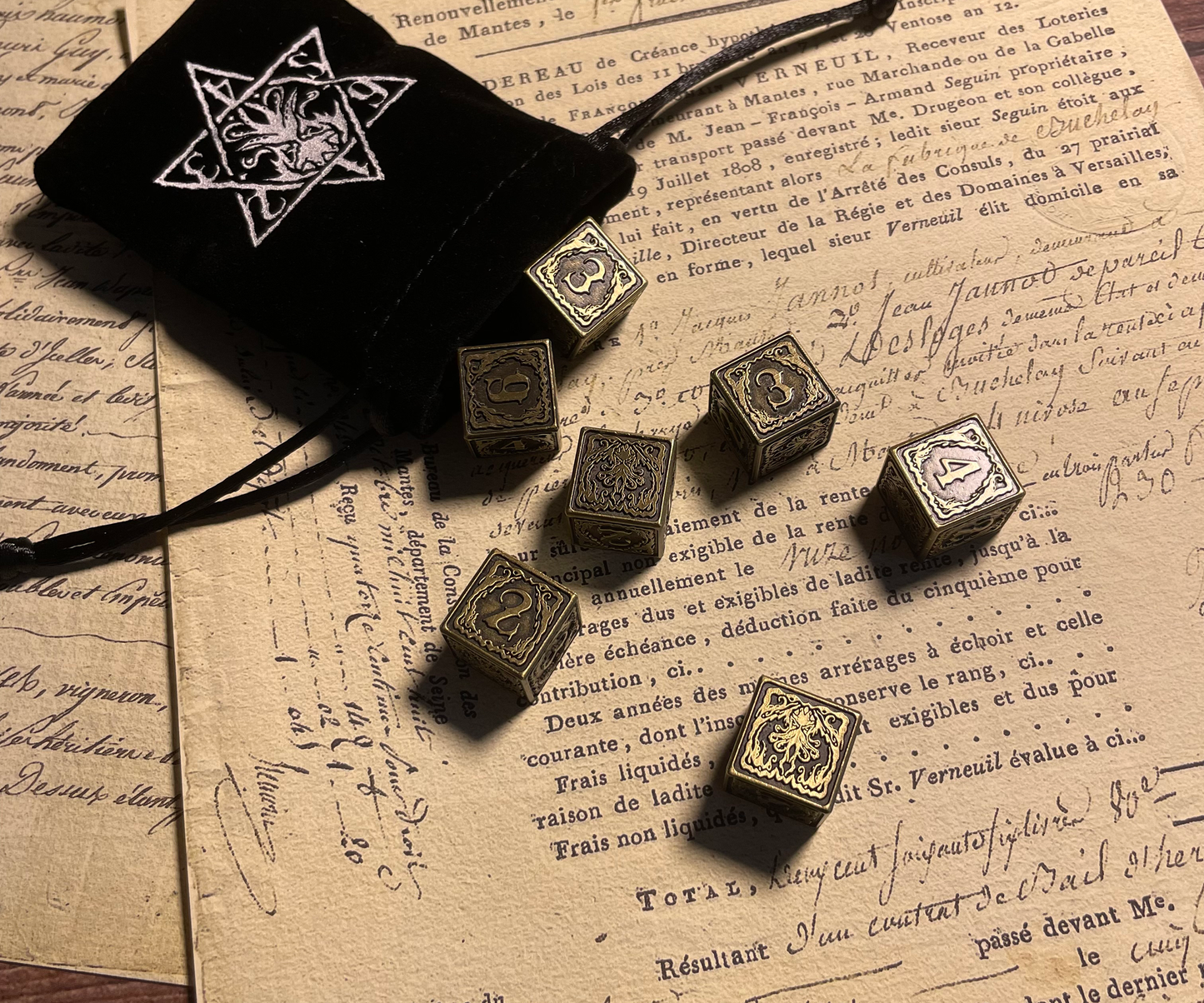 Shining Hexahedron Cthulhu D6 Metal Dice