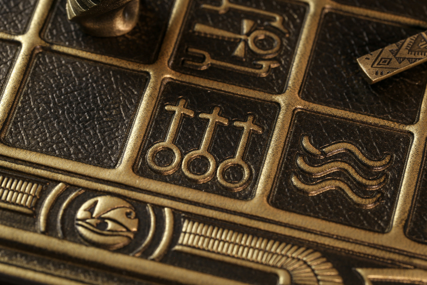 Senet: Ancient Egyptian Board Game