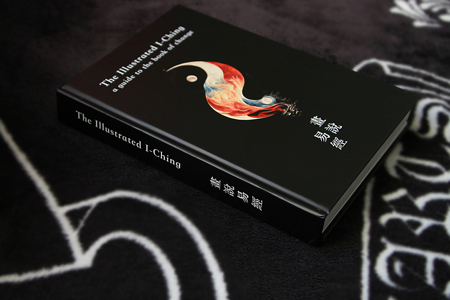 The Illustrated I-Ching: A Guide to the Book of Change