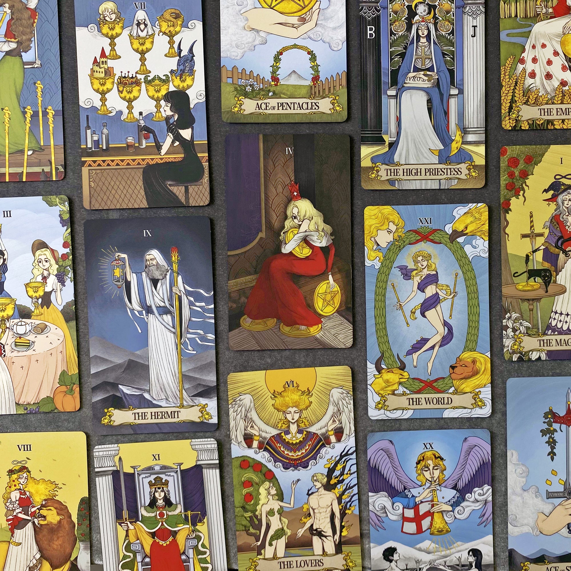 Secret Mirror Tarot – Vermilion Collection