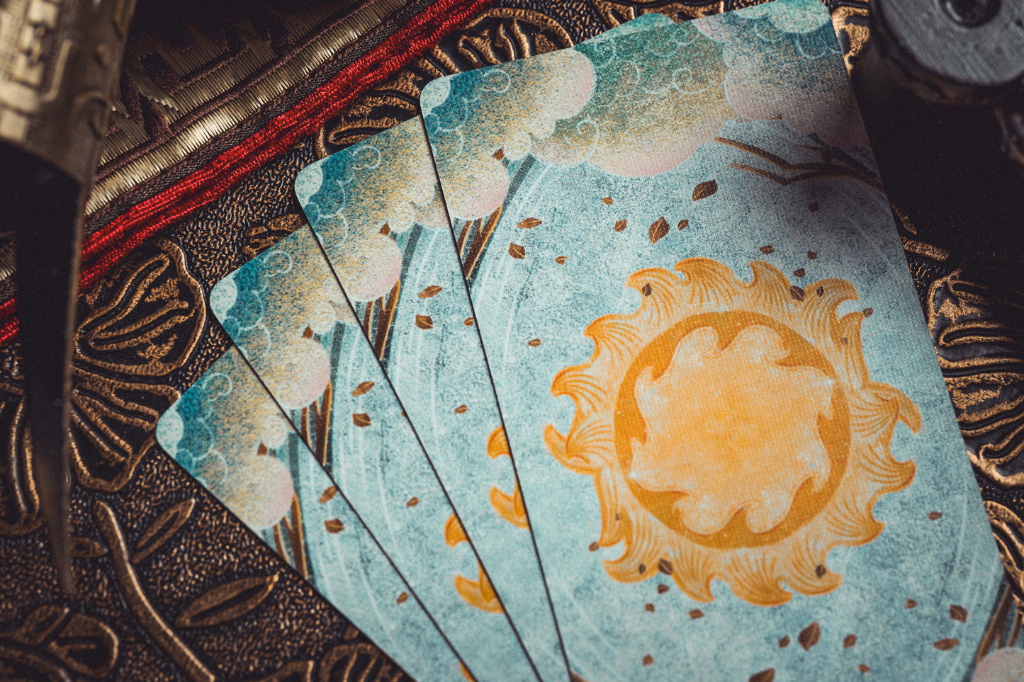 靈津典辭易經六十四卦牌