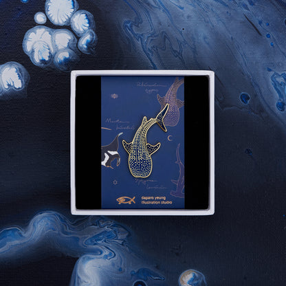 daparo Enamel Pins "Giants of the Deep"