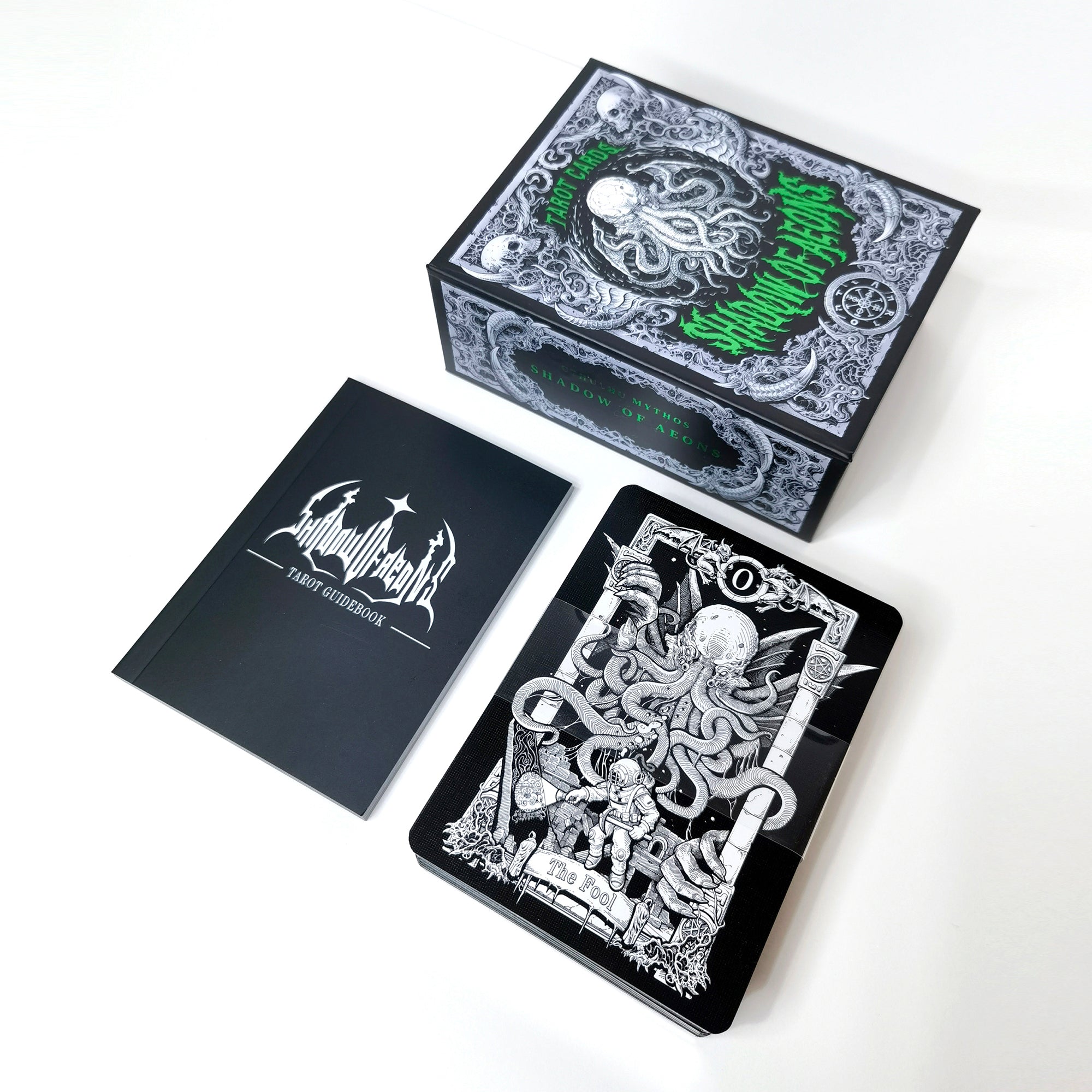 Shadow of Aeons Tarot & Collectible Cards – Vermilion Collection