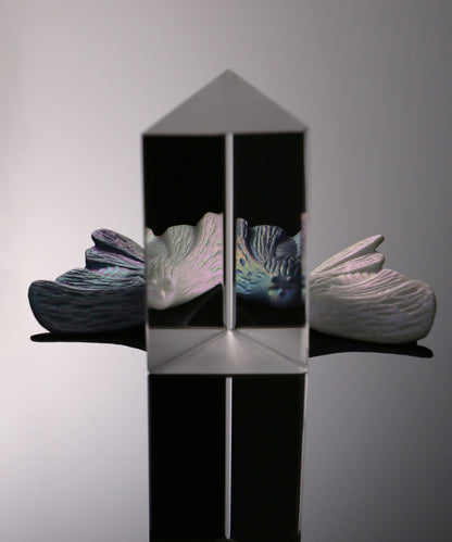 YIHE Ceramic Brooches "Moth to Flame"