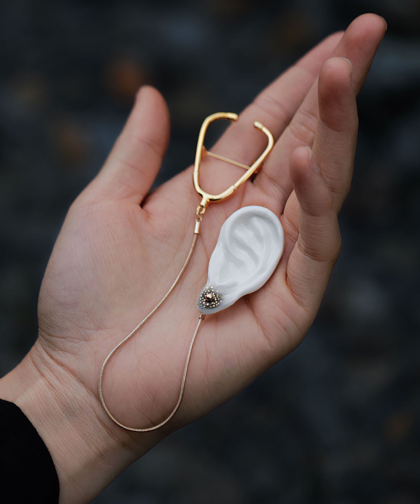 YIHE Ceramic Brooches "Stethoscope"