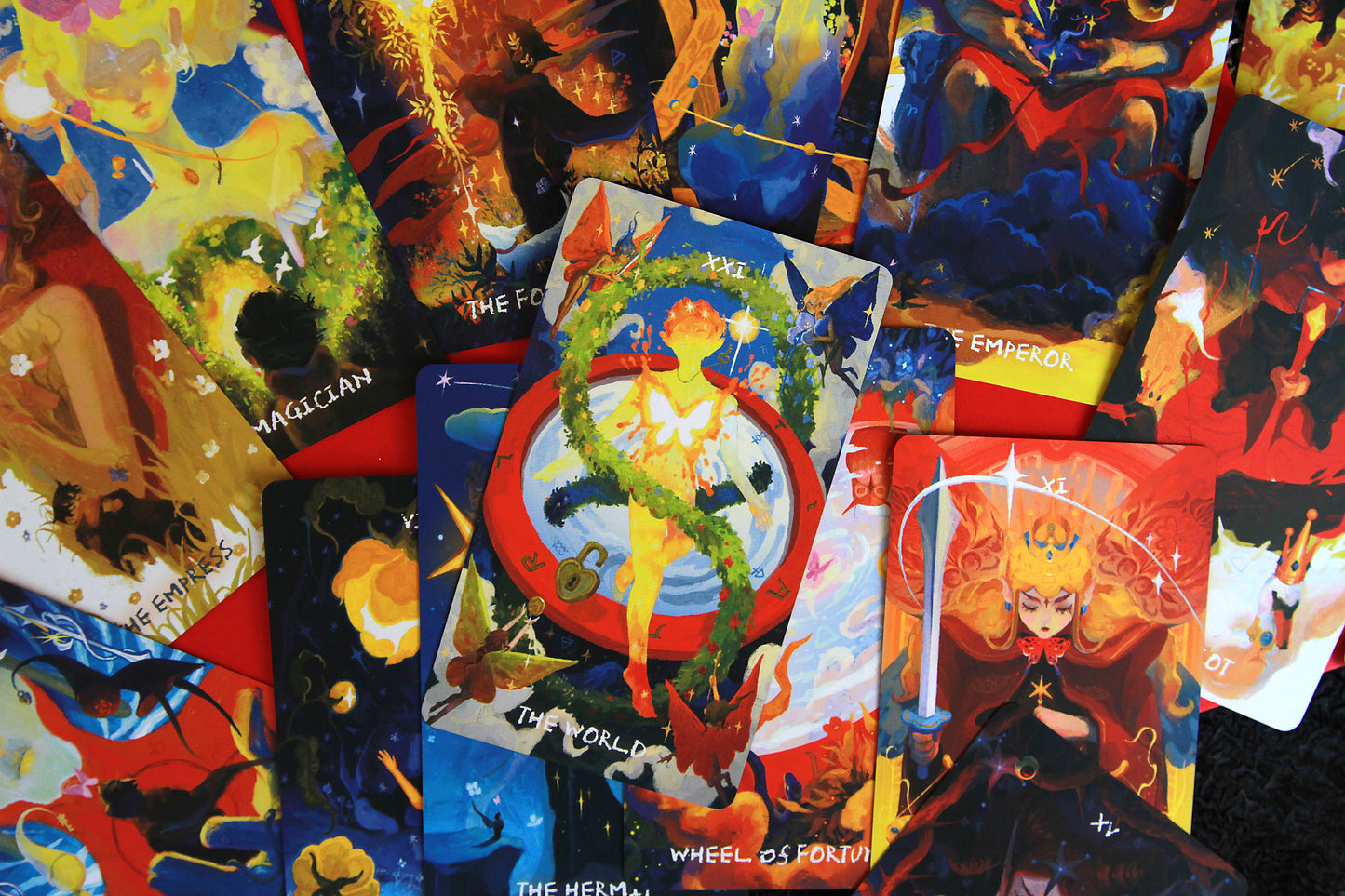 Lux & 78 Nocturnal Veils Tarot