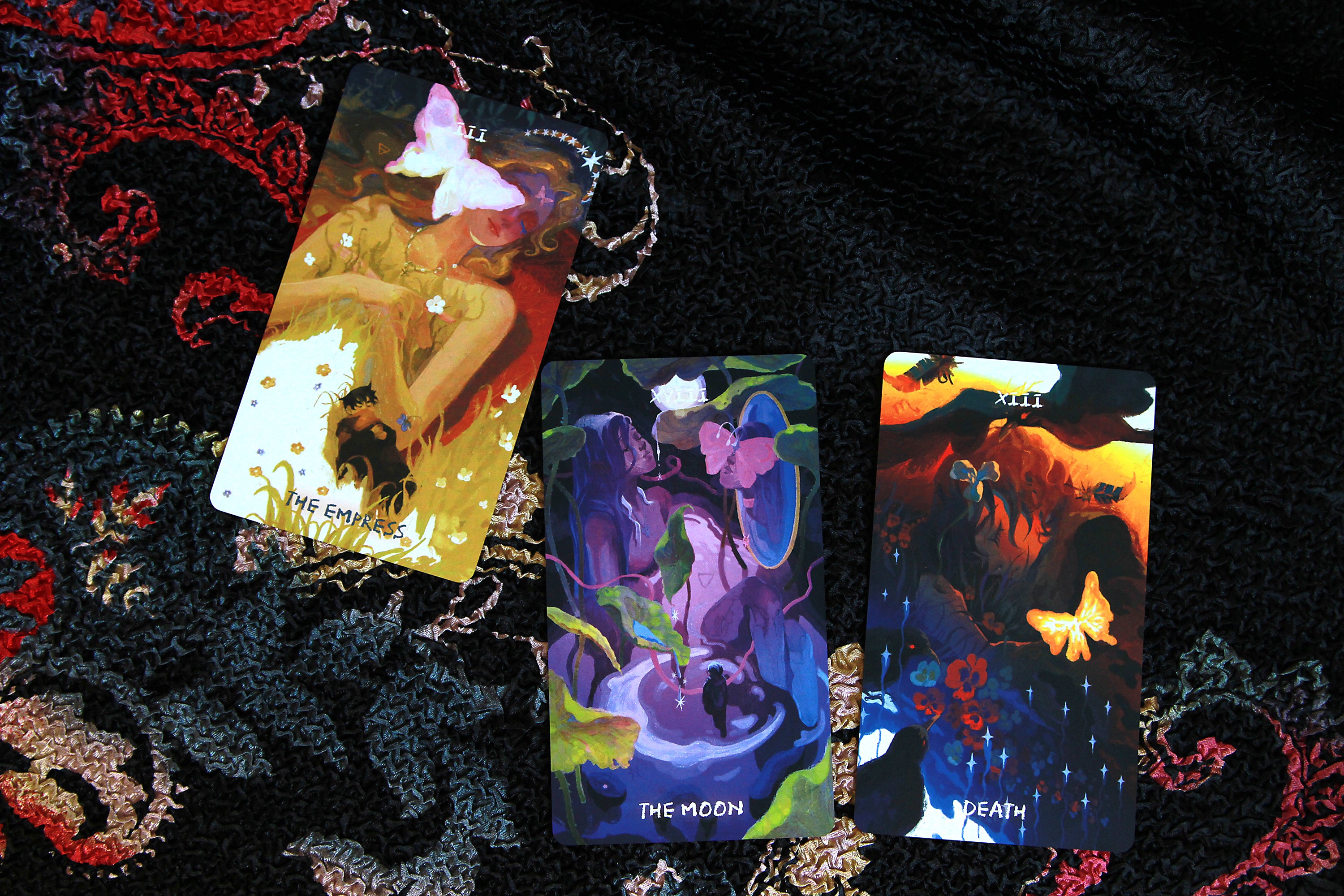 Lux & 78 Nocturnal Veils Tarot – Vermilion Collection