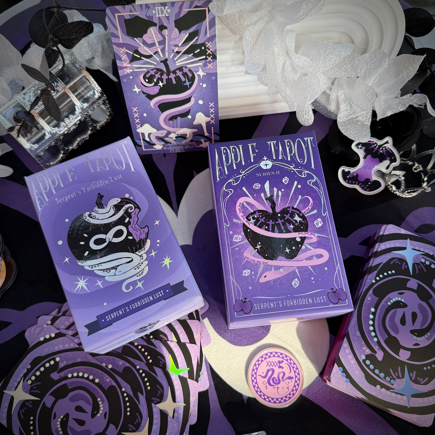 Apple Tarot: Story of the Forbidden Fruit