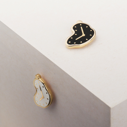 Fanli Enamel Pins "Clock"