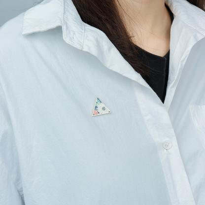 Fanli Enamel Pins "Little Daisy"