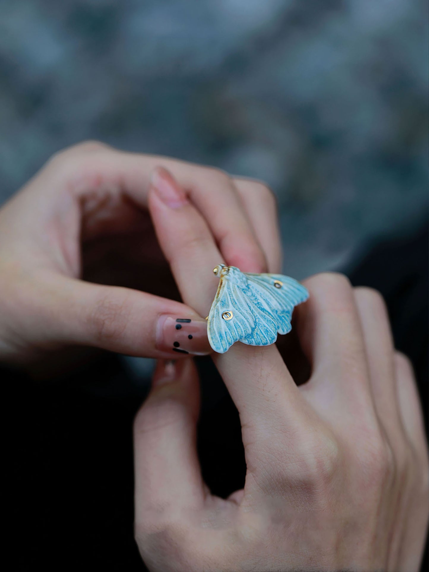 YIHE Ceramic Jewelry "Moth of Ash and Frost"