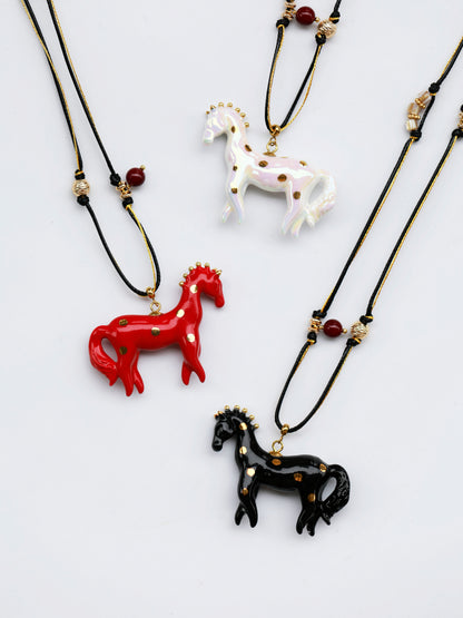 YIHE Ceramic Necklace "Dream Pony"